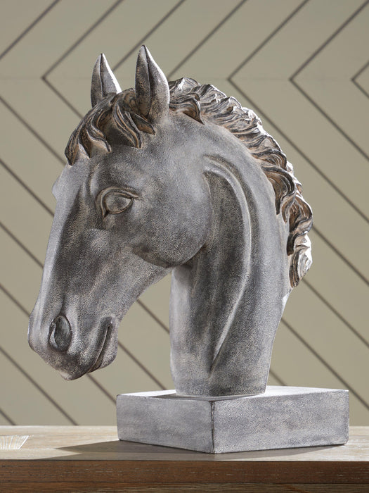 Carnlow Sculpture