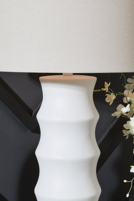 Veraleigh Poly Table Lamp (1/CN)